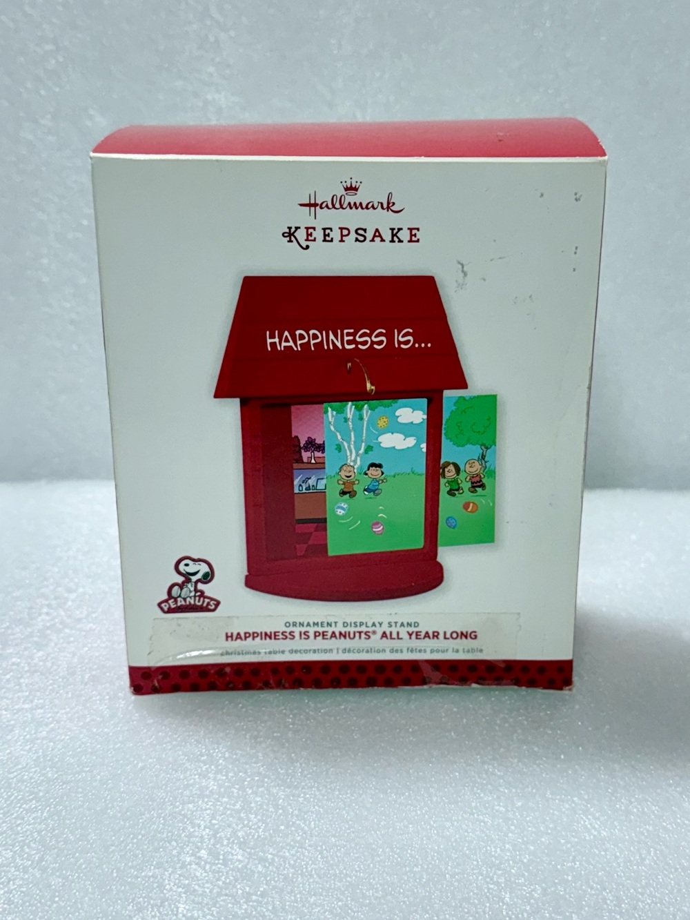 2013 Hallmark Keepsake Happiness is Peanuts All Year Long Display